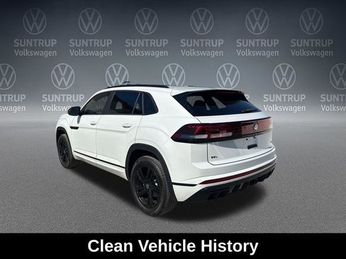 Used 2025 Volkswagen Atlas Cross Sport SEL R-Line AWD/4WD image 6