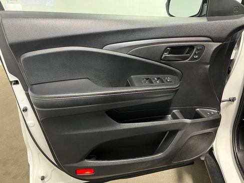Used 2023 Honda Passport TrailSport image 20