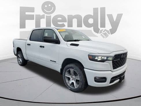 New 2026 RAM 1500 Express image 7