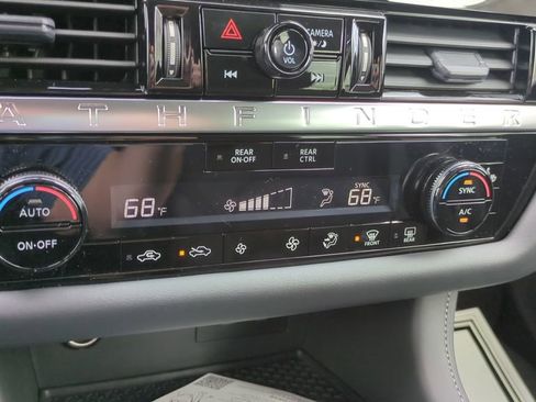 New 2026 Nissan Pathfinder SV image 20