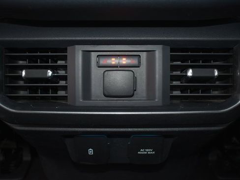 Used 2023 Ford F150 Lariat w/ Equipment Group 502A High image 46