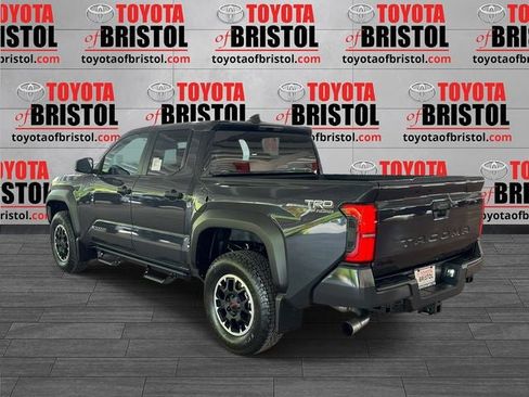 New 2026 Toyota Tacoma 4x4 Double Cab image 7