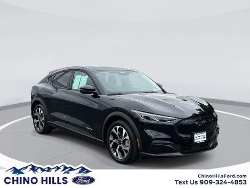 Used 2025 Ford Mustang Mach-E Select RWD image 1