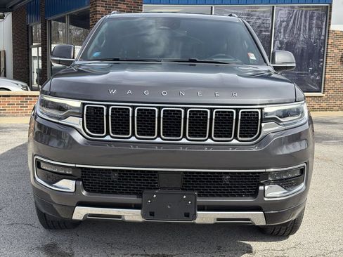 Used 2022 Jeep Wagoneer Series III AWD/4WD image 30