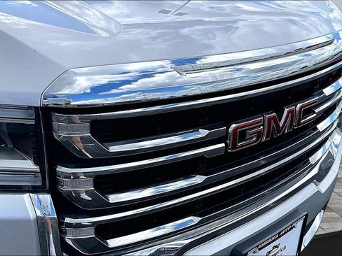 Used 2020 GMC Acadia SLE w/ Driver Convenience Package AWD/4WD image 29