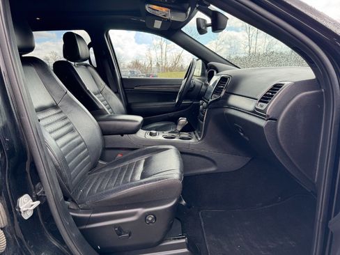 Used 2020 Jeep Grand Cherokee Limited X image 19