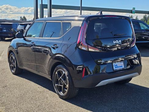Certified 2023 Kia Soul EX FWD image 7