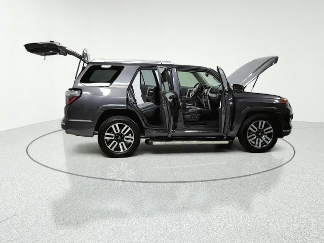 Used 2021 Toyota 4Runner Limited RWD image 15