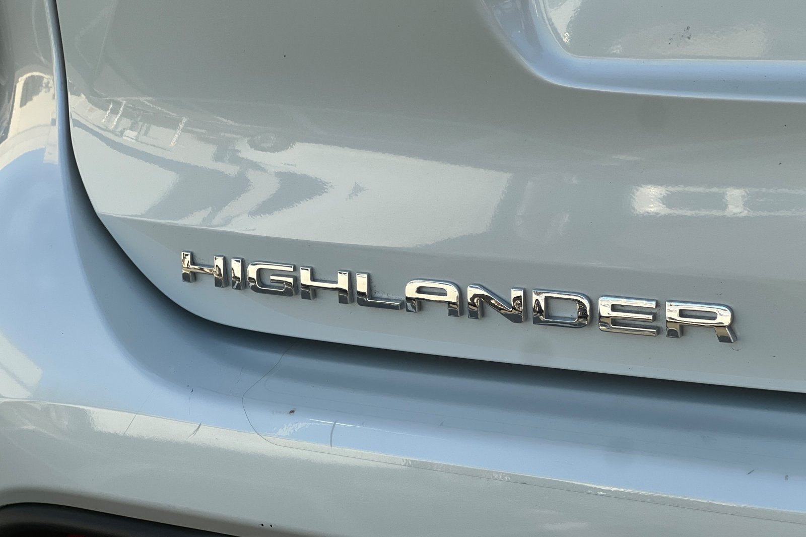 Used 2021 Toyota Highlander XLE FWD image 28