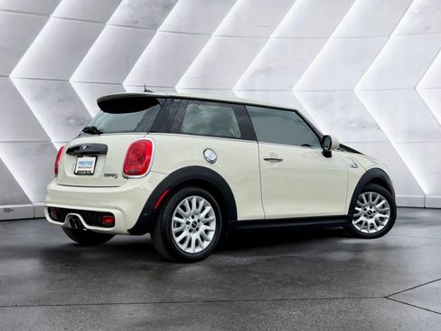 Used 2014 MINI Cooper S FWD image 5