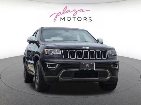 Used 2018 Jeep Grand Cherokee Limited AWD/4WD image 3