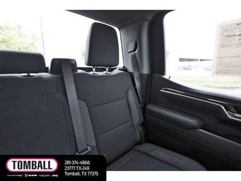 Used 2025 Chevrolet Silverado 1500 LT w/ LPO, Dark Essentials Package RWD image 12