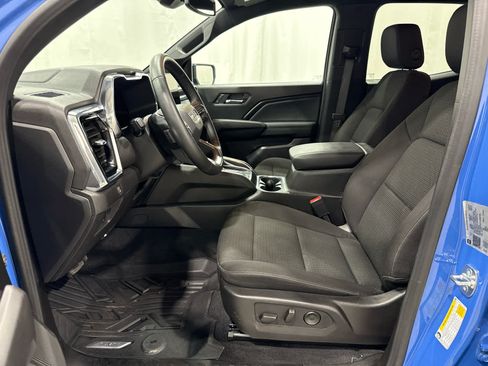 Certified 2026 GMC Canyon Elevation w/ Convenience Package AWD/4WD image 11