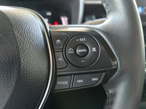 Used 2024 Toyota Corolla XSE FWD image 29