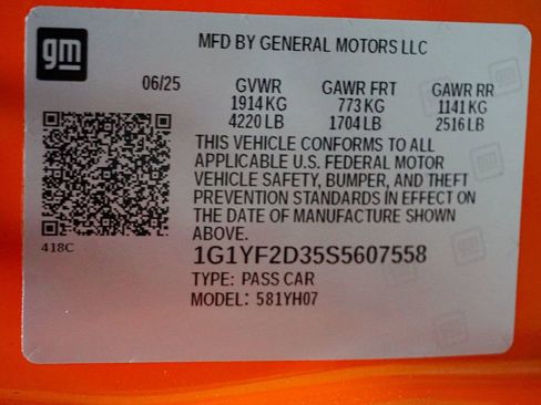 Used 2025 Chevrolet Corvette Z06 w/ Battery Protection Package RWD image 19