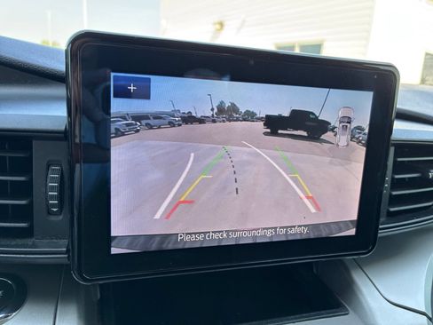 Used 2022 Ford Explorer XLT RWD image 30