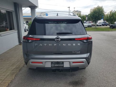 Certified 2023 Nissan Pathfinder Platinum w/ Cargo Package AWD/4WD image 9