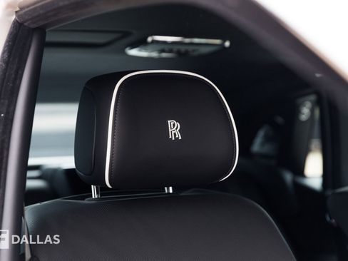 Used 2023 Rolls-Royce Phantom Sedan w/ The Phantom Package image 51