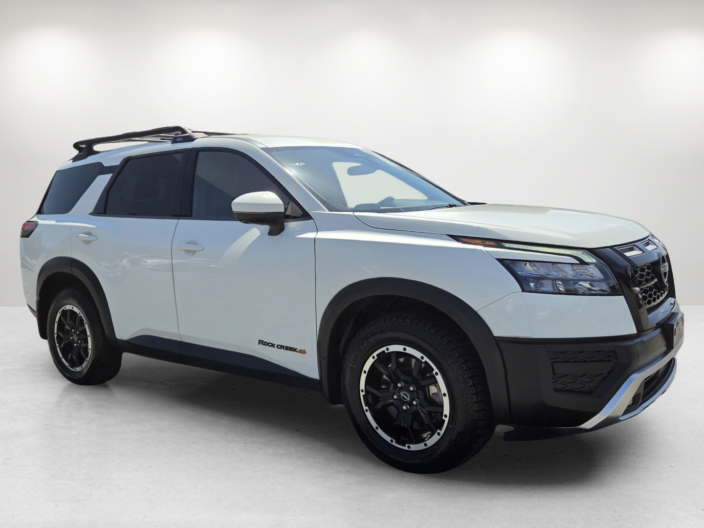 Used 2023 Nissan Pathfinder Rock Creek AWD/4WD image 3