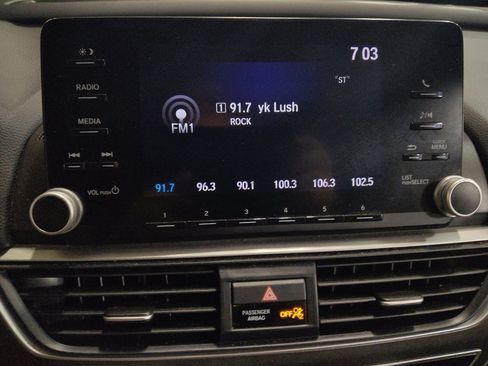 Used 2019 Honda Accord LX image 25