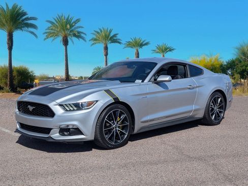 Used 2015 Ford Mustang Coupe w/ Wheel & Stripe Package image 29