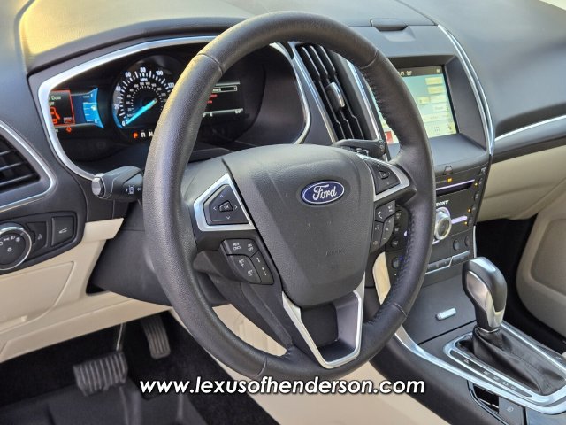 Used 2018 Ford Edge Titanium w/ Equipment Group 302A AWD/4WD image 23