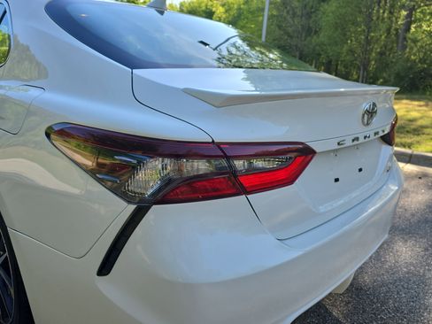 Used 2024 Toyota Camry SE image 33