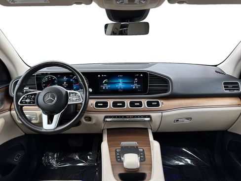 Used 2022 Mercedes-Benz GLE 350 w/ Premium Package image 10