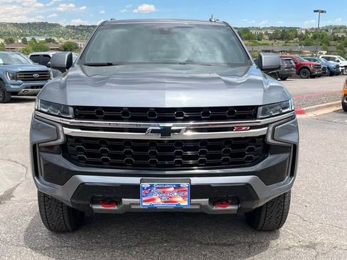 Used 2022 Chevrolet Suburban Z71 w/ Z71 Off-Road Package AWD/4WD image 9