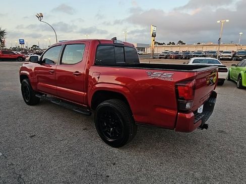 Used 2019 Toyota Tacoma SR w/ SR Convenience Package RWD image 5