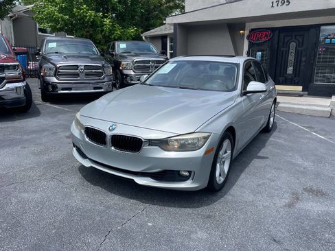 Used 2015 BMW 328i Sedan RWD image 2