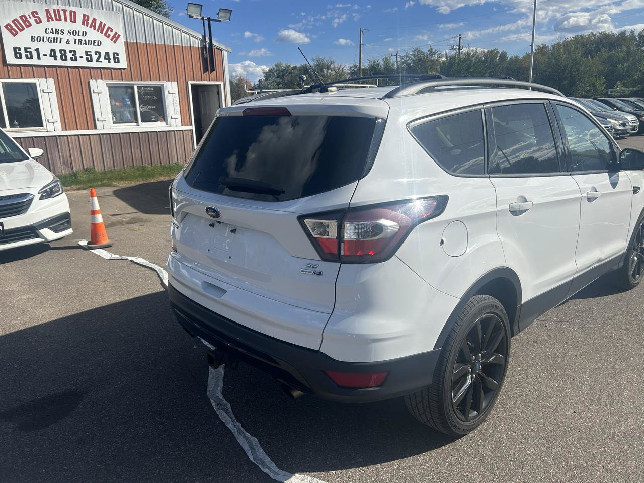 Used 2017 Ford Escape SE w/ Equipment Group 201A AWD/4WD image 5