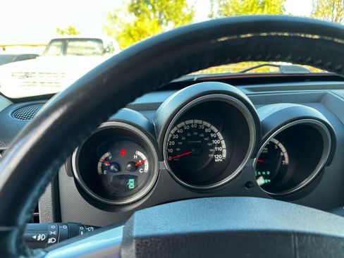 Used 2010 Dodge Nitro SXT image 38