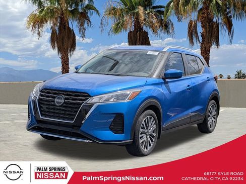 Used 2024 Nissan Kicks SV FWD image 1
