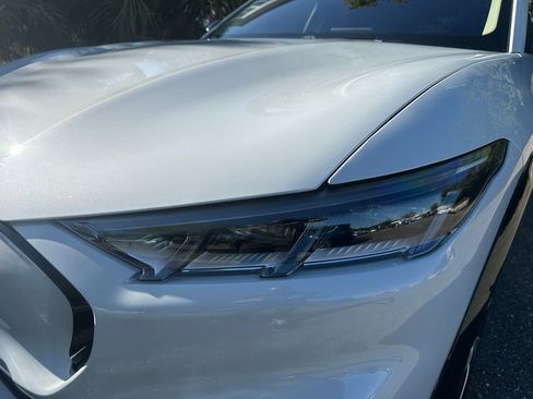 Used 2023 Ford Mustang Mach-E Premium image 5