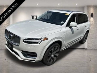 Used 2025 Volvo XC90 T8 Ultra w/ Protection Package Premier
