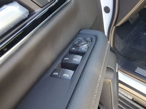 New 2026 GMC Yukon XL Denali w/ Sun & Power Step Package AWD/4WD image 18