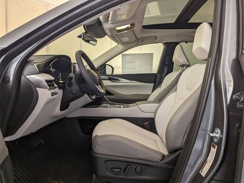 New 2026 INFINITI QX60 Luxe w/ Cargo Package image 6