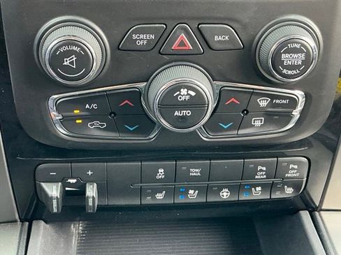 Used 2016 RAM 1500 Sport w/ Convenience Group AWD/4WD image 26