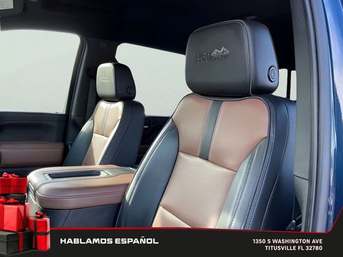 Used 2022 Chevrolet Silverado 2500 High Country w/ Technology Package image 24