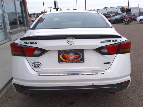 Used 2022 Nissan Altima 2.5 SR w/ Midnight Edition Package AWD/4WD image 20