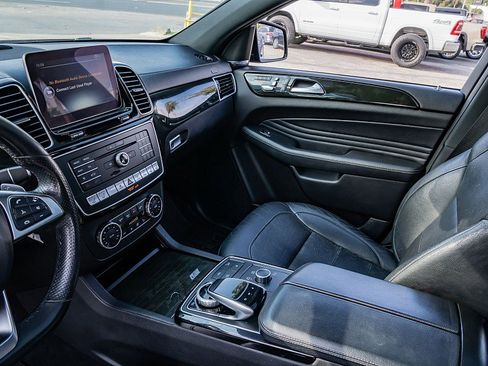 Used 2019 Mercedes-Benz GLE 43 AMG 4MATIC Coupe w/ Premium 3 Package image 16