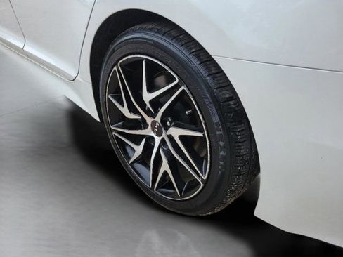 Used 2022 Kia Stinger GT-Line w/ Sun & Sound Package RWD image 35