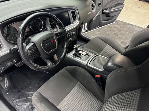 Used 2019 Dodge Charger GT w/ Driver Confidence Group image 31