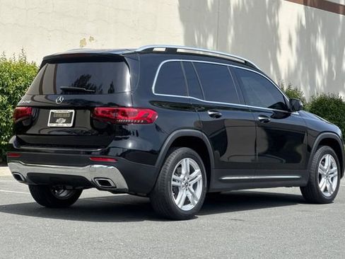 Used 2022 Mercedes-Benz GLB 250 image 4