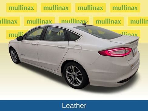 Used 2015 Ford Fusion Titanium image 10