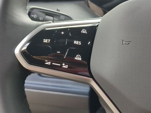 New 2025 Volkswagen ID. Buzz Pro S image 23