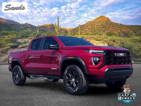 Used 2024 GMC Canyon Elevation AWD/4WD image 1