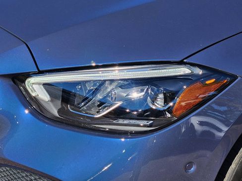 Used 2025 Mercedes-Benz C 300 4MATIC Sedan image 8