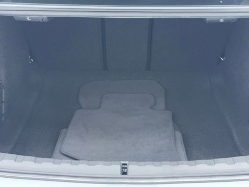 Used 2023 BMW 330i xDrive Sedan w/ M Sport Package image 12